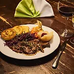 Restaurant & Ruessel - Pub Gæstehus Sangerhausen