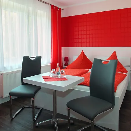 Restaurant&pension Rüssel - Pub 3*