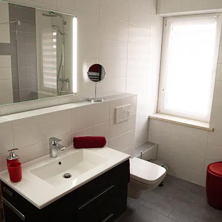 Ruessel-pub Penzion 3*