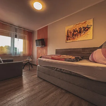 Restaurant & Ruessel - Pub 3* Sangerhausen