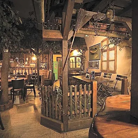 Restaurant & Ruessel - Pub 3* Sangerhausen