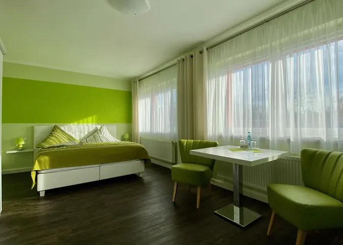 Restaurant & Ruessel - Pub