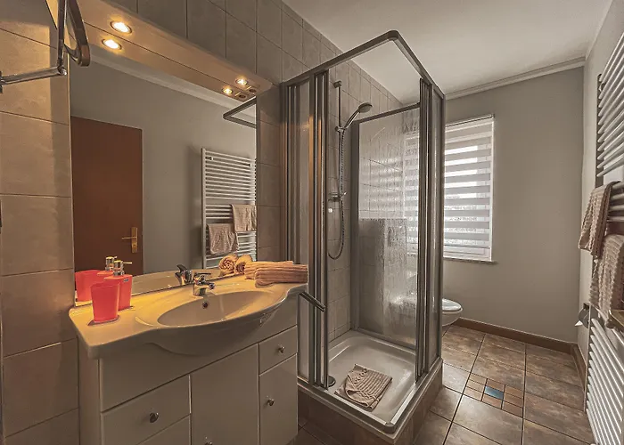 Restaurant & Ruessel - Pub Guest house