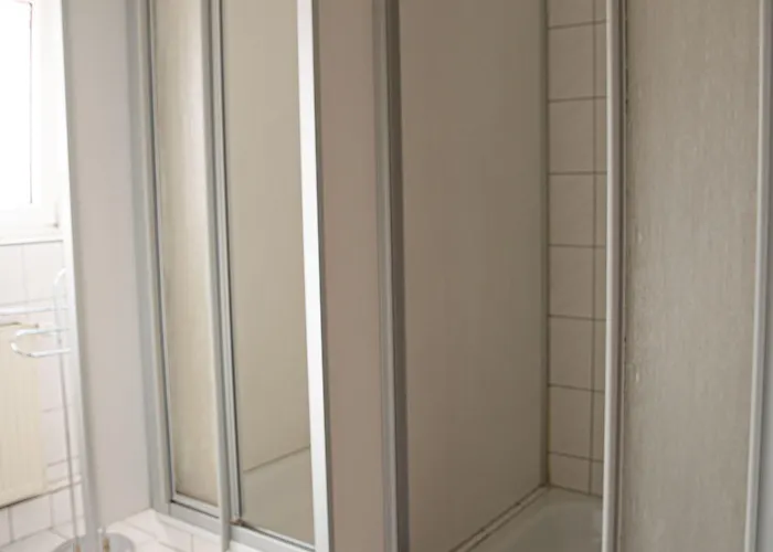 Restaurant & Ruessel - Pub Guest house